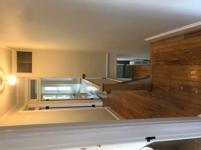 1732 Church St NW — Photo 9