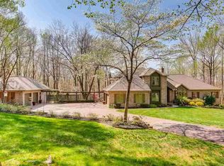 700 N Boehne Camp Rd, Evansville, IN 47712