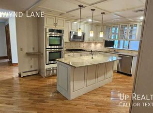 30 Somerwynd Ln, Suffield, CT 06078