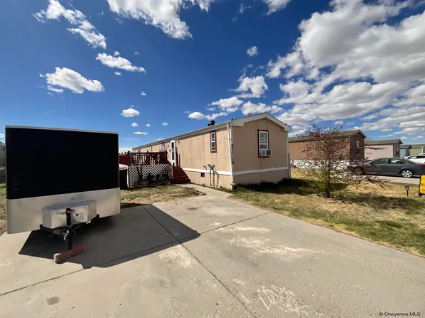 4410 S Pass Trl, Cheyenne, WY 82007