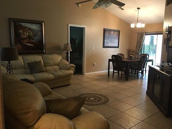 5th image of 808 Hatteras Ave