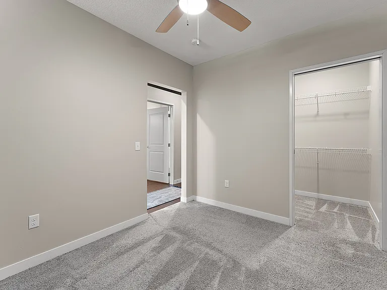 Altitude Residences — Photo 32