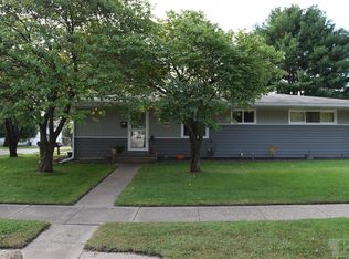 24 Richards Dr, Fort Madison, IA 52627
