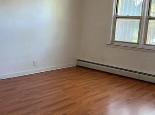 14841 Booth Memorial Ave FLOOR 1, Flushing, NY 11355