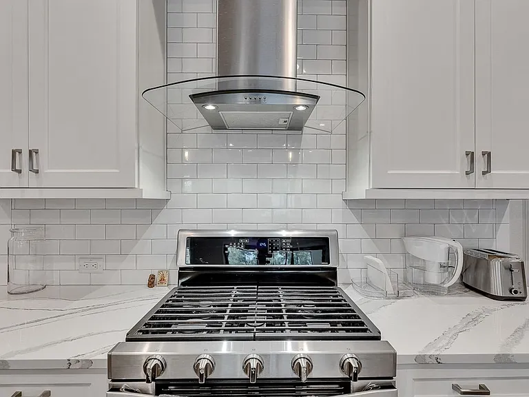 3215 W De Leon St #5 — Photo 22