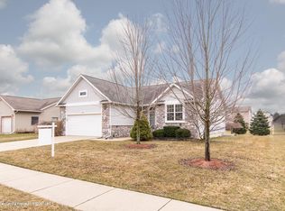 8632 Jacaranda Dr, Dimondale, MI 48821