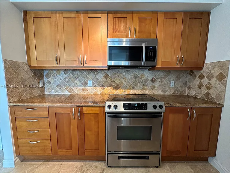 1755 Hallandale Beach Blvd #1605E — Photo 15