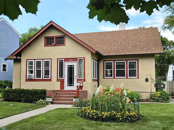 1015 4th Ave S, Fargo, ND 58103