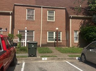 16 Carmine Pl, Hampton, VA 23666