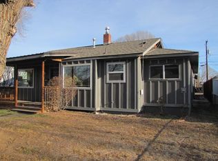 926 SW 14th St, Redmond, OR 97756