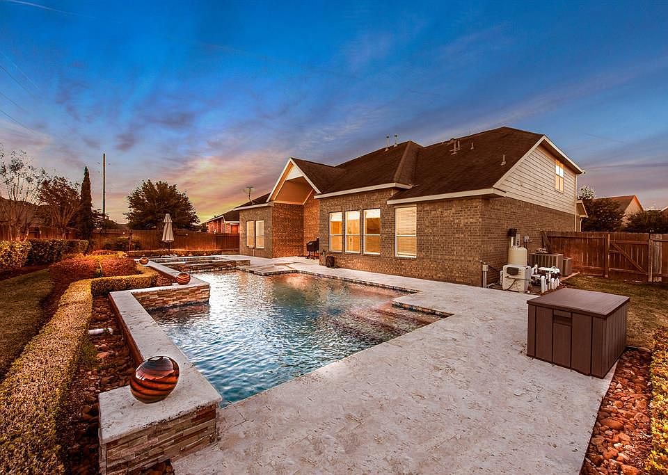 1st image of 6130 Emberwood Falls Dr