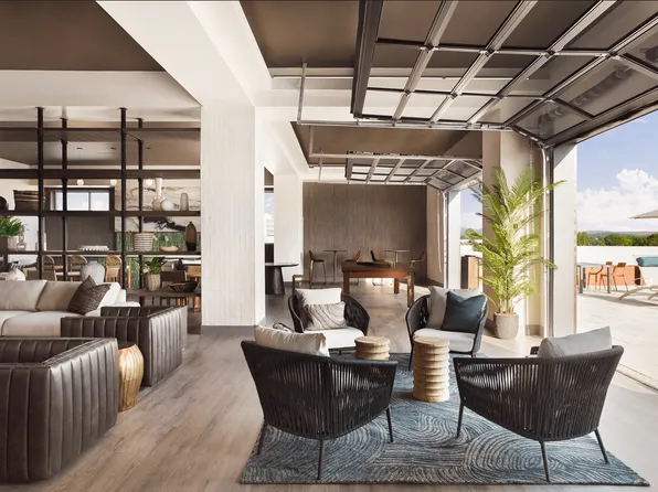 Vista At Councill Square