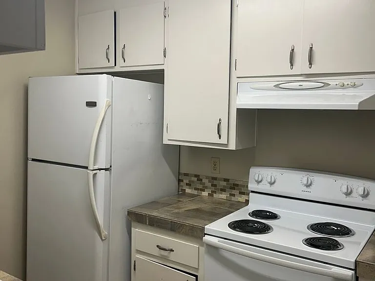 5129 Connecticut Dr #1 — Photo 3