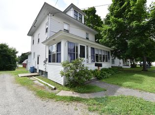 57 Lee Rd, Lincoln, ME 04457