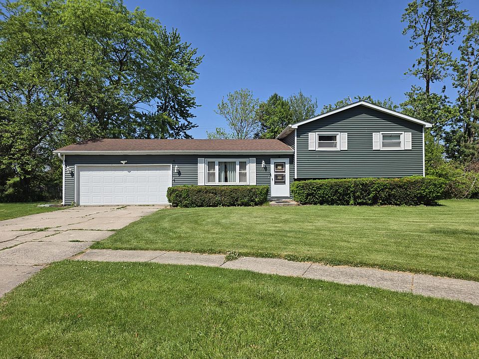 1st image of 785 Aztec Ct