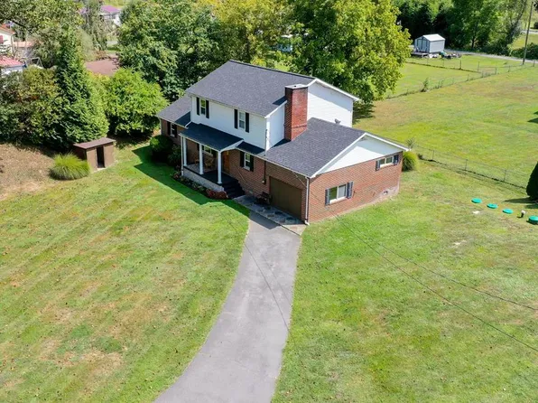 88 Wood St, Matheny, WV 24860