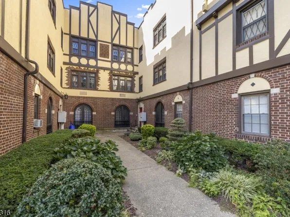 20 Garber Sq APT C8, Ridgewood, NJ 07450