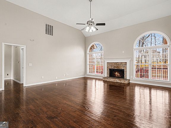 5th image of 159 Sable Trace Trl