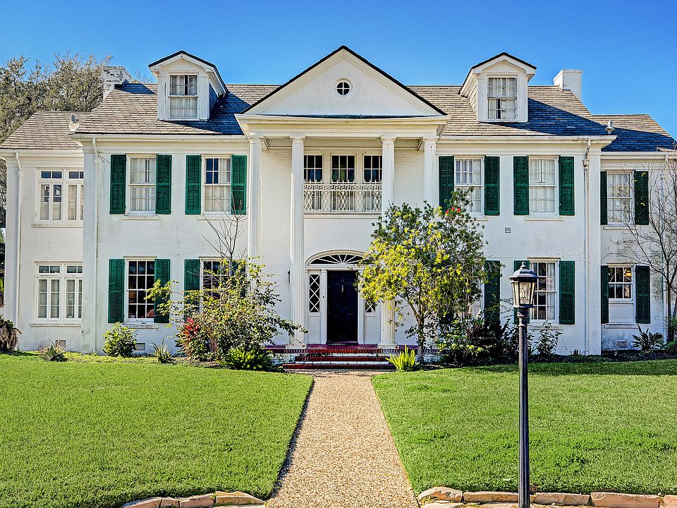 22 Cedar Lawn Dr N, Galveston, TX 77551 Zillow
