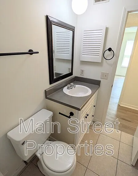 2303 W Michigan Ave #C2 — Photo 21