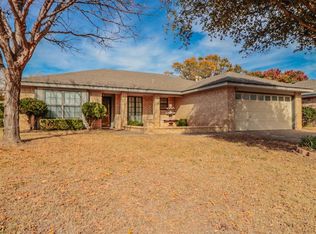 6032 72nd St, Lubbock, TX 79424