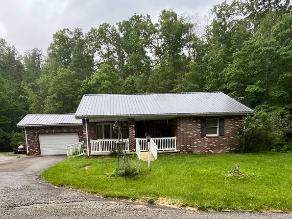 2248 McCune Cemetery Rd, Jackson, OH 45640