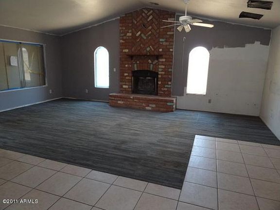 3rd image of 8915 N 56th Ave