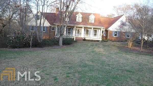 2nd image of 1114 Wallington Ct NW