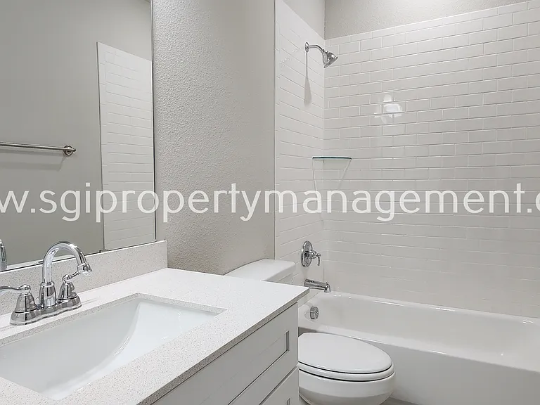 3121 Galveston St — Photo 20