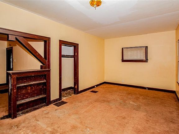 4th image of 34 N Euclid Ave