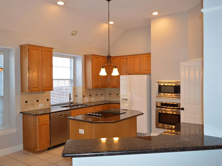 9320 Ponderosa Trl — Photo 6