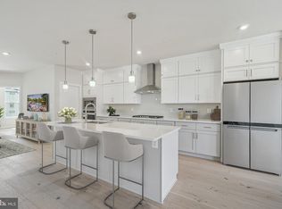 43498 Madison Spring Ter, Ashburn, VA 20148