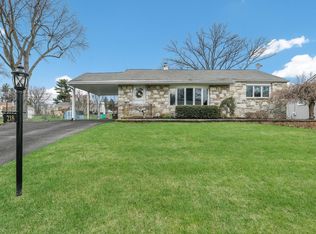 218 Lorna Dr, Hatboro, PA 19040