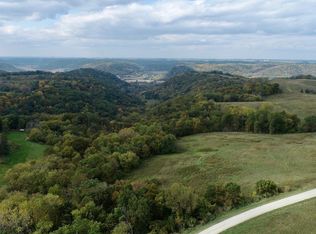 E Twin Ridge Rd, Houston, MN 55943