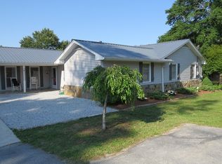 155 Lovell Rd, Toccoa, GA 30577