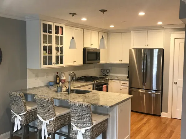 23 Howland St #3, Plymouth, MA 02360