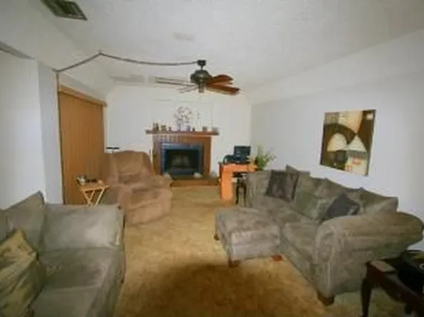 3508 Gardens East Dr APT B, Palm Beach Gardens, FL 33410