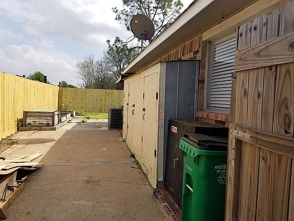 4th image of 17007 Pastoria Dr