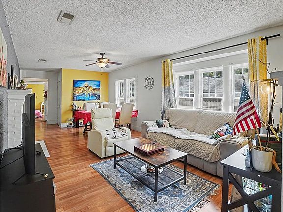 5th image of 313 LUCILE WAY