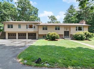 2 Leslie Rd, Waltham, MA 02451