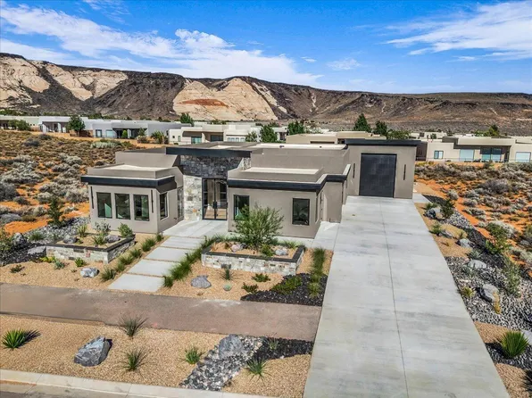 5414 N Johnson Arch Dr, Saint George, UT 84770