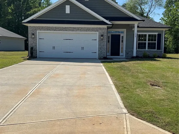 120 Nolen Dr #72, Salisbury, NC 28146