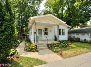 220 Aspen St NW, Washington, DC 20012