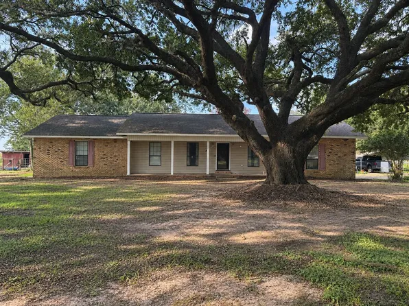 1145 Snooks Rd, Ville Platte, LA 70586