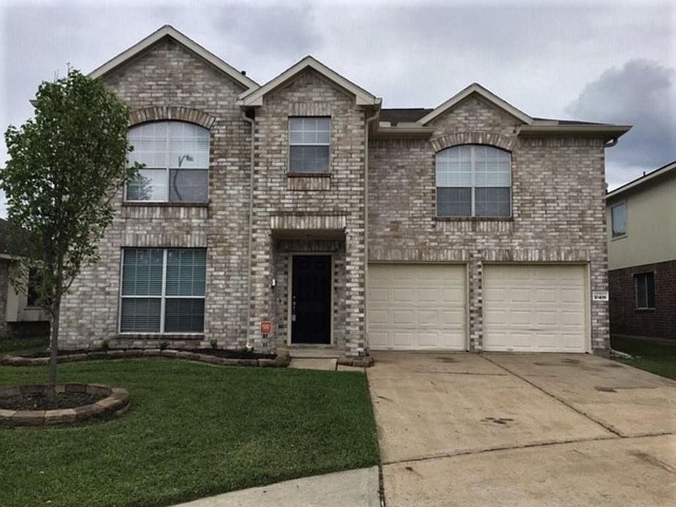 1st image of 10406 Iris Lake Ct