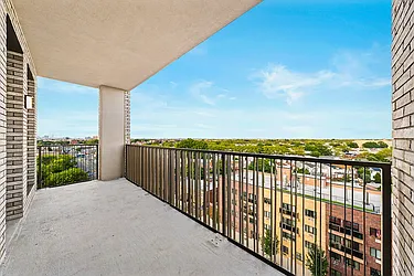 2900 Nostrand Avenue, #9D