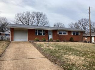 2815 Claypool Dr, Saint Louis, MO