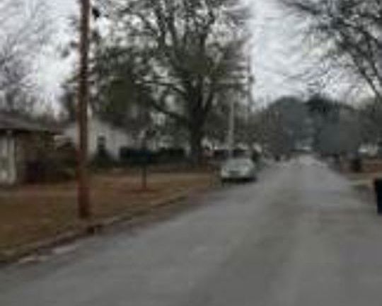 Exterior Neighborhood (street photo)