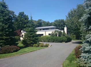 111 Yarmouth Rd, Brookline, MA 02467