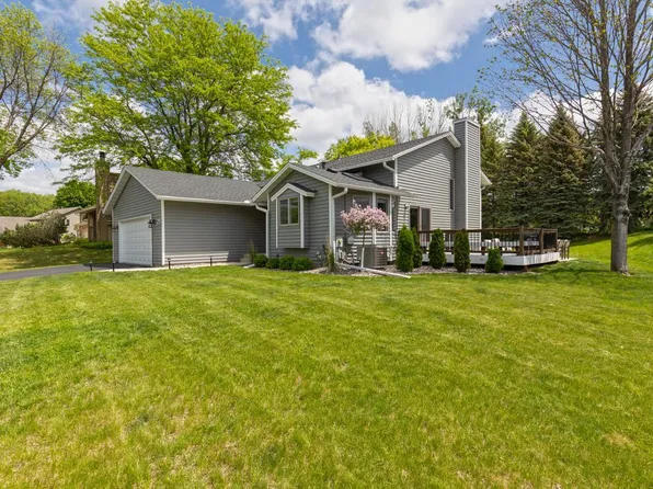 9565 Xylon Ave S, Bloomington, MN 55438